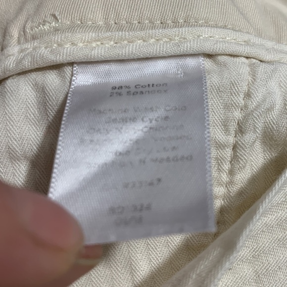 Talbots Women’s “longer” shorts - good condition. See measurements - Picture 4 of 4